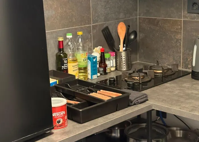 Industrial Zone -studio 4