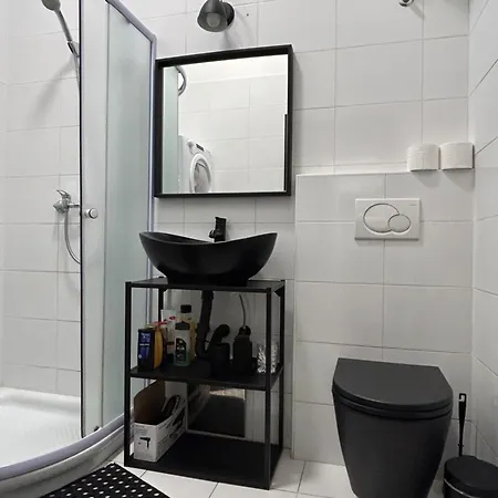 Industrial Zone -studio 4 *