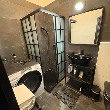 Industrial Zone -studio 4