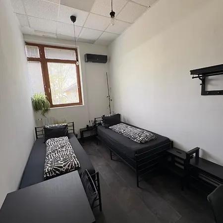 Industrial Zone -studio 4 Apartman
