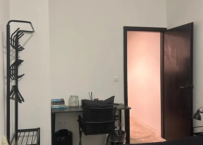 Industrial Zone -studio 4 Apartment